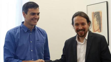 Iglesias y Sánchez se reúnen en el Congreso para buscar entendimiento "a futuro"