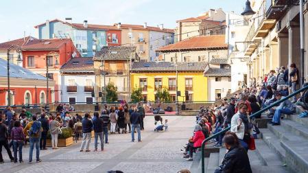 El nuevo festival 'Pim pam ville' llenará de música las plazas de la Mañueta y la de Los Burgos