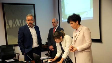 El Parlamento pide información de Ultzama que Comptos deniega