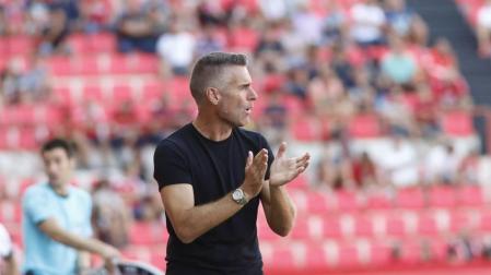 El Nàstic destituye a Carreras