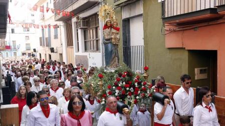 Imágenes de la procesión de la Virgen del Rosario de las fiestas de Ablitas