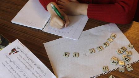 5.000 firmas para que alumnos con dislexia puedan solicitar becas para terapias