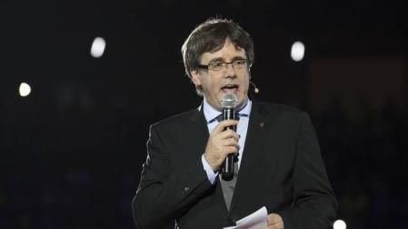 Los independentistas desoyen los avisos de los tribunales y abren la campaña del 1-O