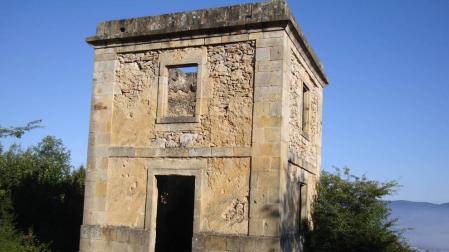 Detalle de la torre de Basaluze, de Alsasua.