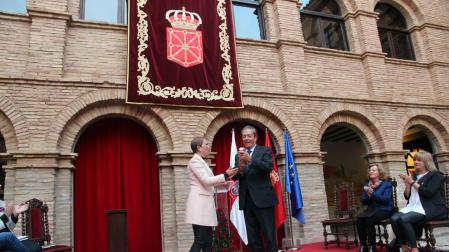Homenaje a Mayor Zaragoza en Tudela por su labor por la paz
