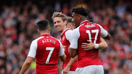 Monreal marca en la Premier 1.660 días después