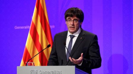 Carles Puigdemont, durante la comparecencia del Govern este martes, un día después del referéndum independentista catalán.