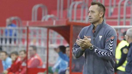 El entrenador José Manuel Aira, destituido del Albacete