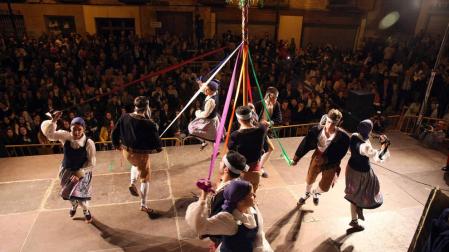 Ablitas vibra al ritmo que marca su Paloteado