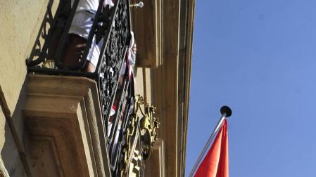 La ikurriña se colocó el 14 de agosto y ondeó todas las fiestas.