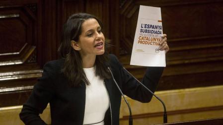 Arrimadas (C's) acusa a Puigdemont de ser "el peor nacionalismo" de Europa"