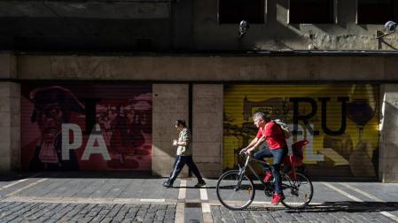Diez viviendas y un 'hostel' para los antiguos almacenes Unzu