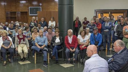 Los vecinos afectados piden que se reconsidere la nueva contribución