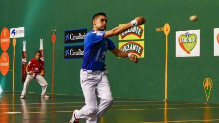 Víctor bate a Elezkano a la espera de los grandes en el Cuatro y Medio