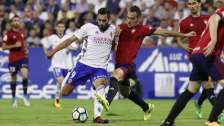 Borja Iglesias: "Osasuna es uno de los favoritos al ascenso"