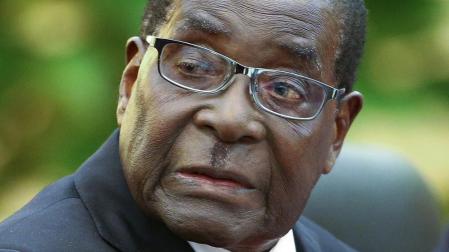 Mugabe: "Los blancos de Zimbabue deber&iacute;an volver a Reino Unido"