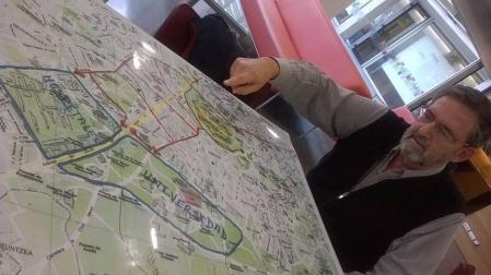 Un vecino de Pamplona idea una red de carriles bici