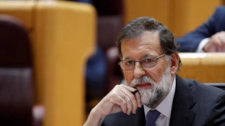 Rajoy pide "tranquilidad" y dice que se restaurará la legalidad en Cataluña