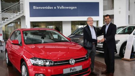 Luis Ilundain se lleva el segundo de los cinco coches que sortea DN