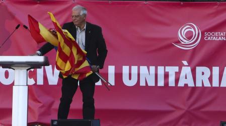Borrell ve el 21-D como una "oportunidad de oro" para cambiar el Govern
