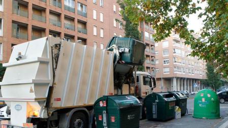 La recogida de residuos sigue pendiente de los tribunales