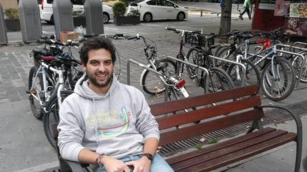 “Sé de gente que antes iba en coche y ahora se ve obligado a usar la bici”