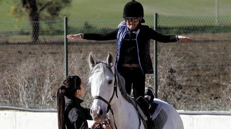 En la consulta de una psicóloga que trabaja con caballos