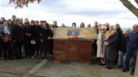 Lerín homenajea a los 25 vecinos fusilados en la guerra civil