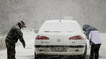 Consejos para conducir en la carretera si nieva