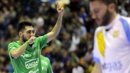 Osasuna Magna recibe al Peñíscola con la idea de batir su propio récord de puntos