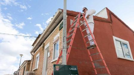 Tudela inicia el cambio de nombre de 49 calles del barrio de Lourdes