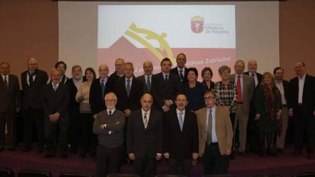 Homenaje a los 64 médicos jubilados en 2017 en Navarra