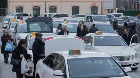 Los taxistas tienen 18 días para pedir ayudas en ecología y seguridad
