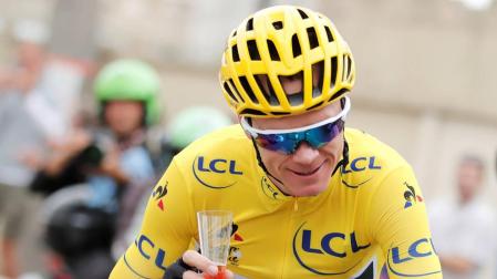 Froome, cuatro veces grande del Tour; Groenewegen se lleva el esprint en París