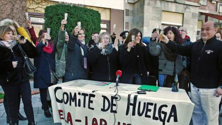 Los trabajadores de la Meca logran una subida salarial del 1,8%