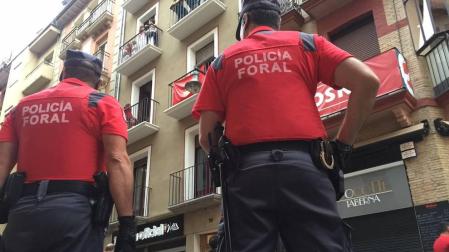 La Policía Foral detiene a tres personas por cometer hurtos en Sanfermines