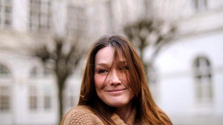 Carla Bruni se implicar&aacute; en la campa&ntilde;a de Sarkozy
