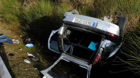 Cinco jóvenes heridos en un accidente antes del peaje de Zuasti en la AP-15