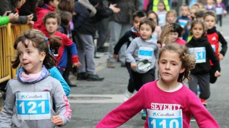 Galería de imágenes de la carrera celebrada en Estella el 31 de diciembre.