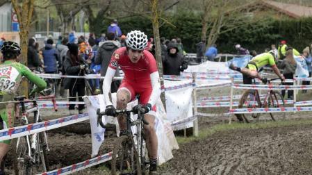 La localidad guipuzcoana de Legazpi ha acogido la gran cita del calendario nacional de ciclocross.