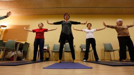 Casi 3.100 mayores en las actividades de envejecimiento activo en Navarra con La Caixa
