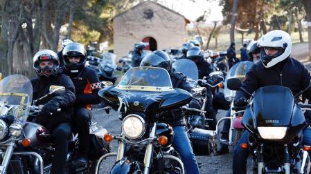 Motos contra el frío y el Cierzo en Ribaforada