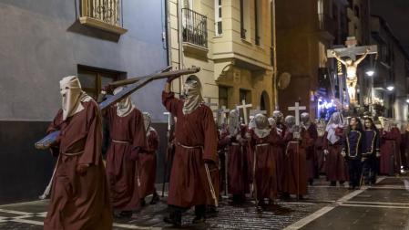 La Cruz de Lampedusa, en el traslado del Cristo Alzado a la catedral de Pamplona