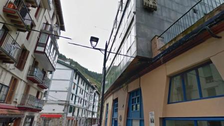 Ondarroa declara tres días de luto por la muerte de un adolescente transexual