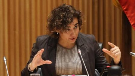 Montserrat dice que el catalán como requisito en la sanidad balear "perjudica" al paciente