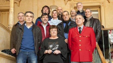 El Gobierno de Navarra rinde homenaje a doce policías forales jubilados en 2017