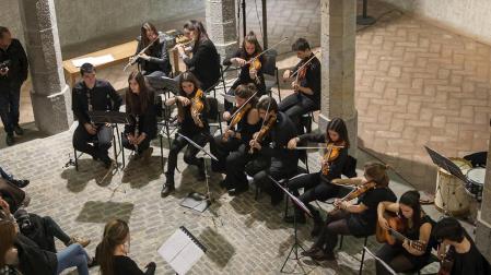 La orquesta Atrilia recorrerá los cinco continentes en Civivox Condestable