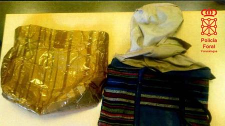Dos detenidos en Pamplona por robar con un bolso trucado con aluminio