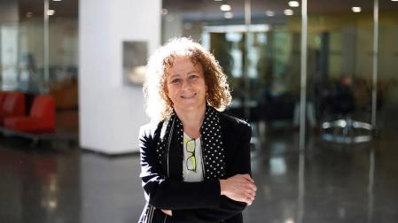 “Hay que cambiar las residencias por pequeñas comunidades”