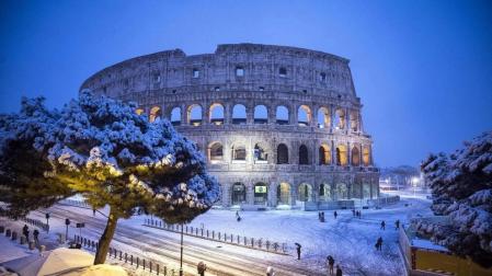 Tras un fin de semana lluvioso, los pronósticos se cumplieron y la ola de frío ha llegado a Italia.